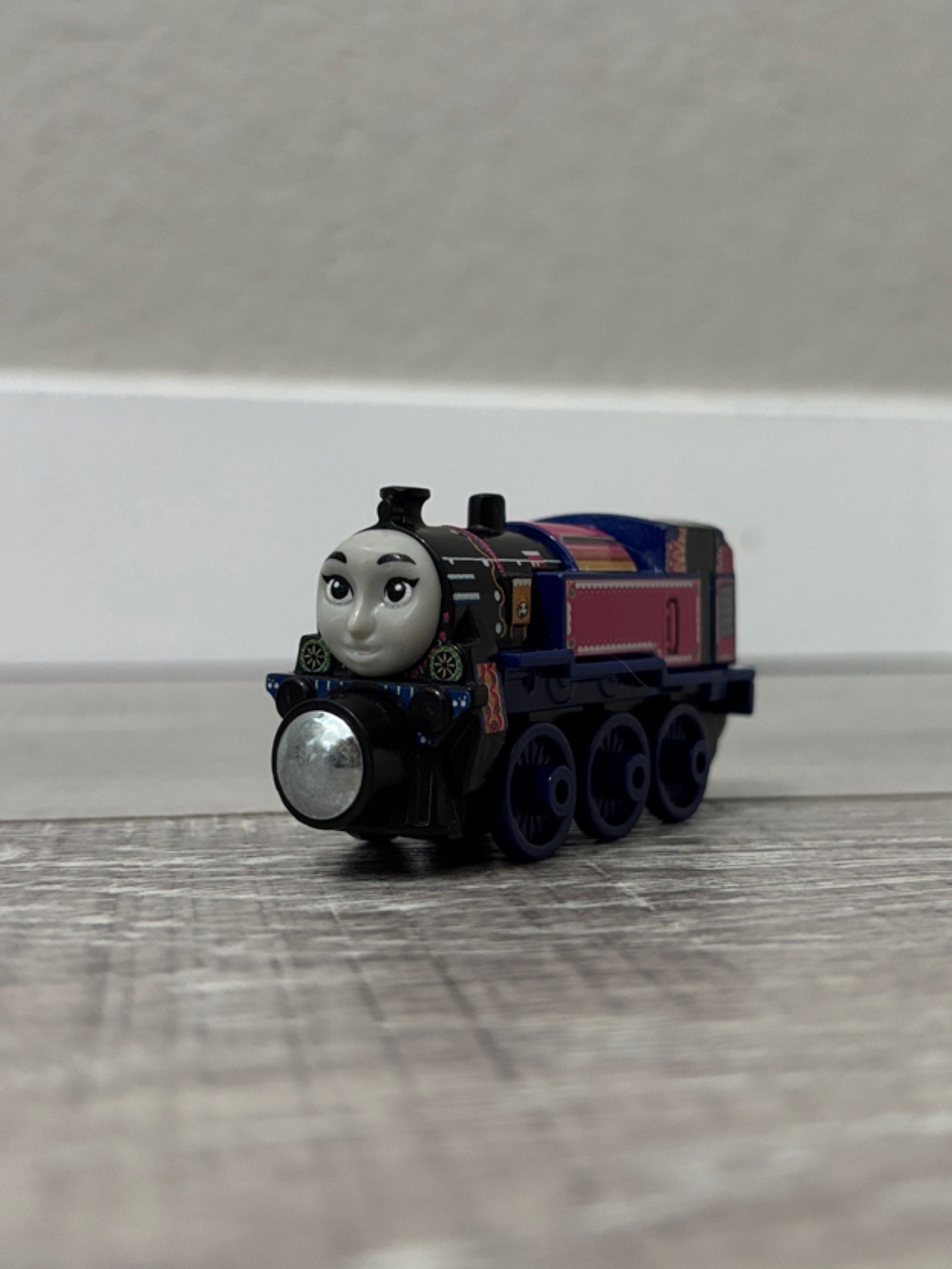 Diecast Ashima - Thomas & Friends